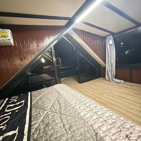 Ban Phan Sadet Nai Noree Jacuzzi House מראה חיצוני תמונה