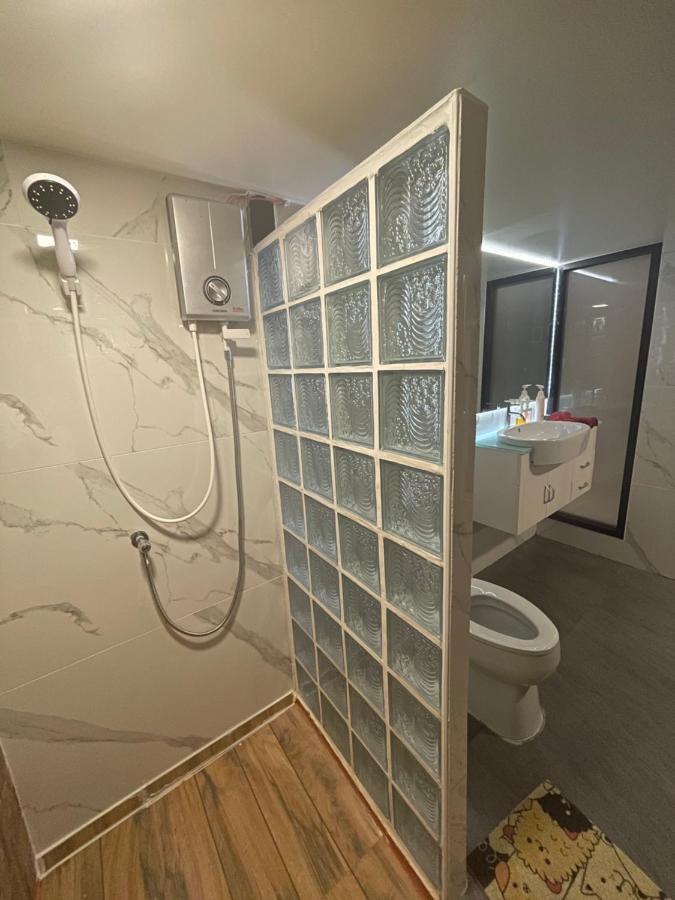 Ban Phan Sadet Nai Noree Jacuzzi House מראה חיצוני תמונה