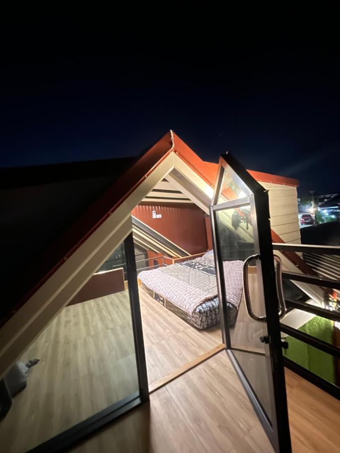 Ban Phan Sadet Nai Noree Jacuzzi House מראה חיצוני תמונה